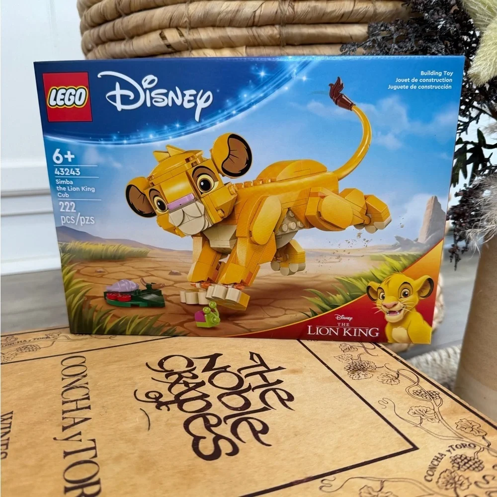 New LEGO X Disney Simba the Lion King Cub LEGO Set Ages 6+ Building Toy